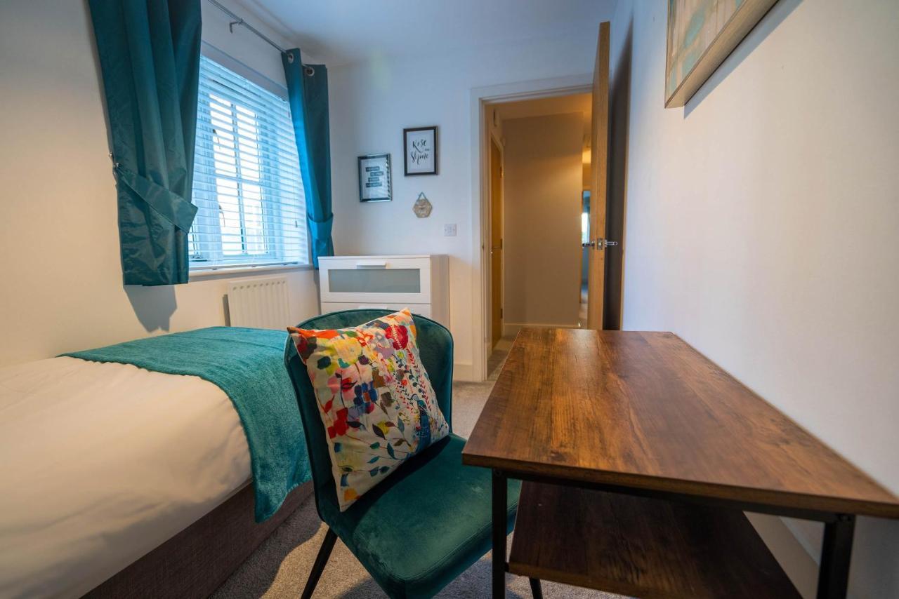 The Chaucer - Modern 3 Bed Home With Parking Close To City Centre 坎特伯雷 外观 照片