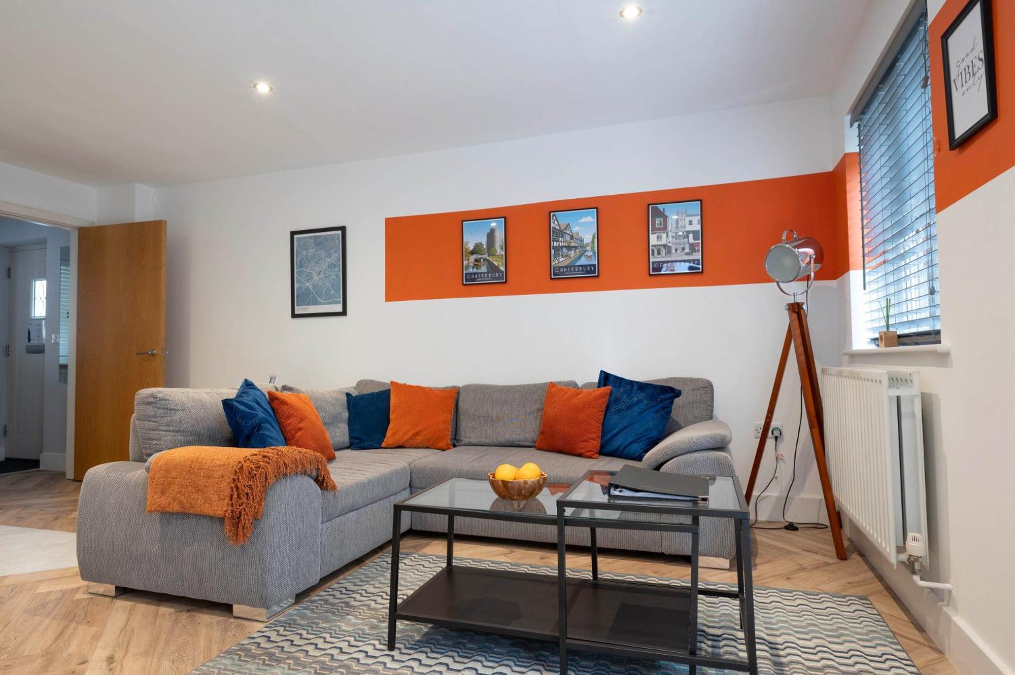 The Chaucer - Modern 3 Bed Home With Parking Close To City Centre 坎特伯雷 外观 照片