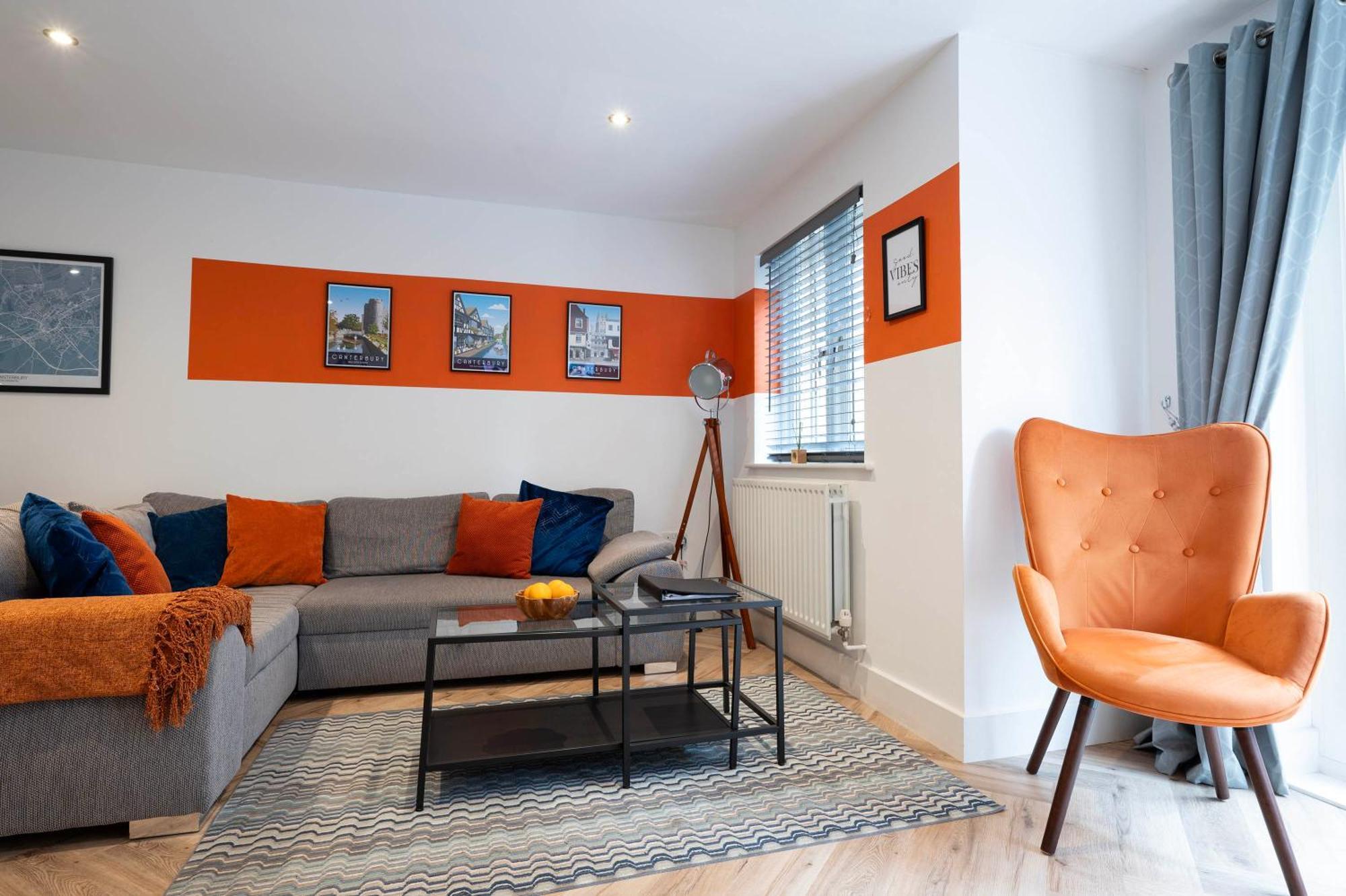 The Chaucer - Modern 3 Bed Home With Parking Close To City Centre 坎特伯雷 外观 照片
